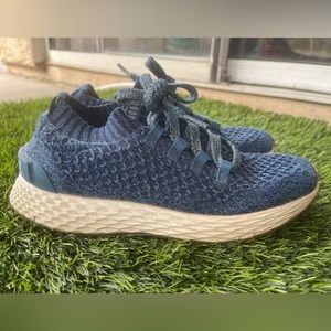 Nobull Knit Runners Men’s 7.5 Womens 9